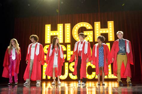 Disney Channel Exibe O Especial High School Musical Para Celebrar Os