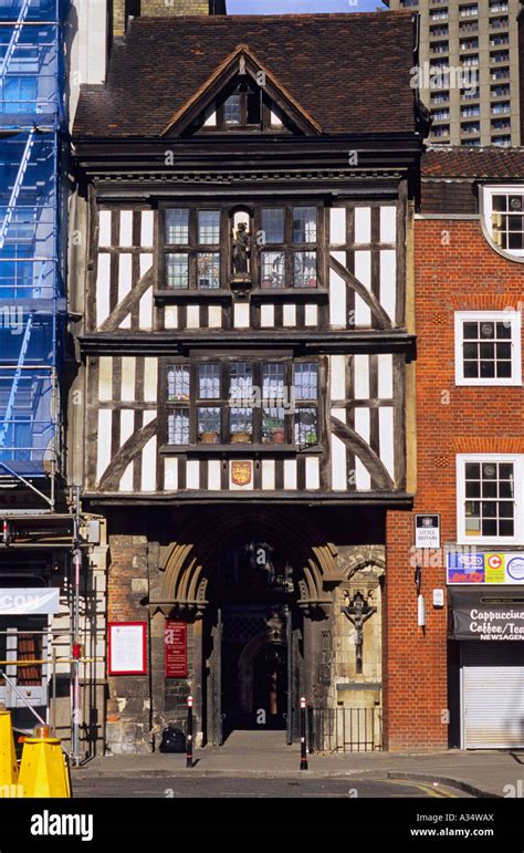 Gatehouse Leading To St Bartholomew The Great Church Location For The