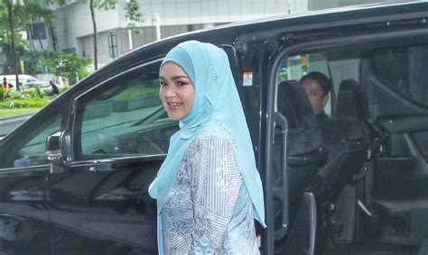 update siti nurhaliza meets with council of eminent persons new straits times malaysia