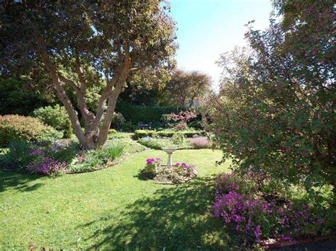 Photo Of A Country Garden Design From A Real Australian Home Gardens