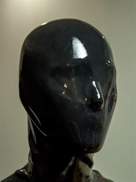 Top Quality Dm 100 Natural Full Head Human Face Without Zipper Latex Mask Rubber Hood Suffocate