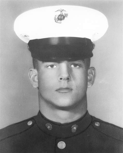 Corporal Larry L Maxam Us Marine Corps Medal Of Honor Recipient Operation Kentucky Cam Lo