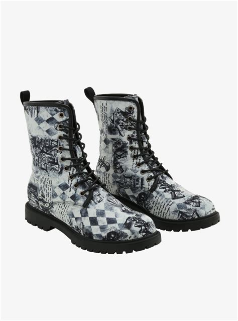 Alice In Wonderland Combat Boots In 2020 Pink Combat Boots Combat