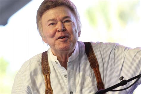 Roy Clark Death Country Music Star And Hee Haw Host