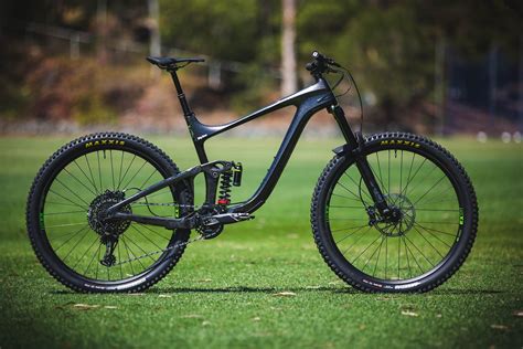 Giant Reign Adv Pro 1 29 2019 Vital Bike Of The Day Collection