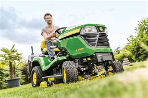 Tomlinson Groundcare Ltd Stowmarket Suffolk Ride On Lawn Mowers