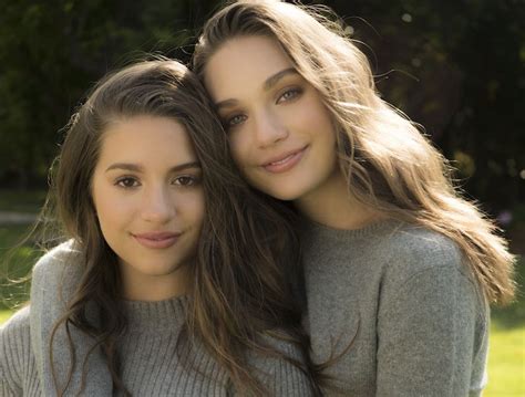 Pin By Hope On Maddie And Mackenzie Sisters Photoshoot Maddie And