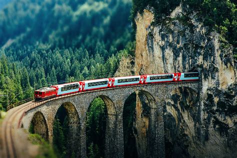 15 Beautiful Train Journeys Across The World You Have To Travel On