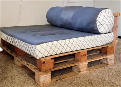 Wooden Pallet Daybed Plans Recycled Crafts