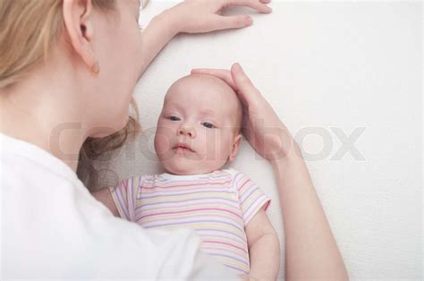 Mutter Mit Baby Stock Bild Colourbox