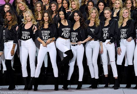 Victorias Secret Models Coordinate Ahead Of Paris Fashion Show Daily