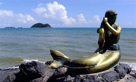Samilha Songkhla Beach With A Mermaid Thailand