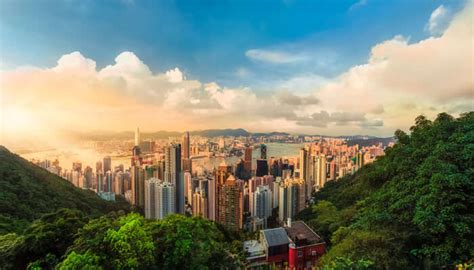 Top Reasons To Visit Hong Kong In June
