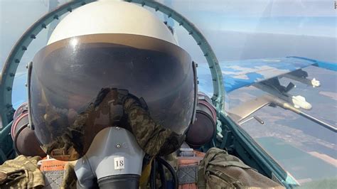 Ukrainian Pilot On The Race To Prevent Russia Gaining Full Control Of The Skies Above Ukraine Cnn