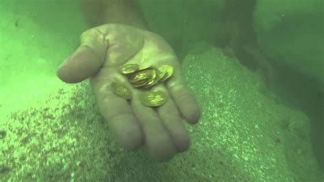 1715 Treasure Fleet Gold Coin Recovery Youtube