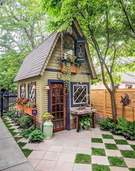 28 Absolutely Enchanting Garden Shed Hideaways