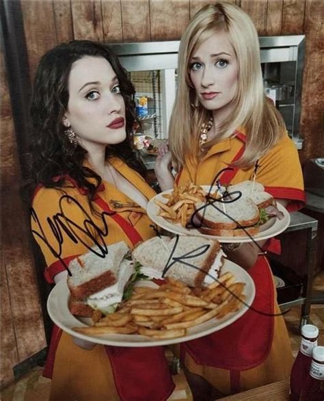 2 Broke Girls Cast Signed Photo 8x10 Rp Autographed Kat Dennings And Beth Behrs