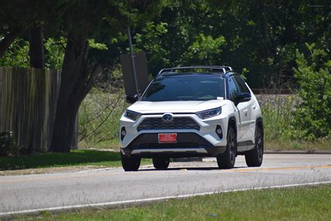 Ford Edge Vs Toyota Rav4 Everything You Need To Know Copilot