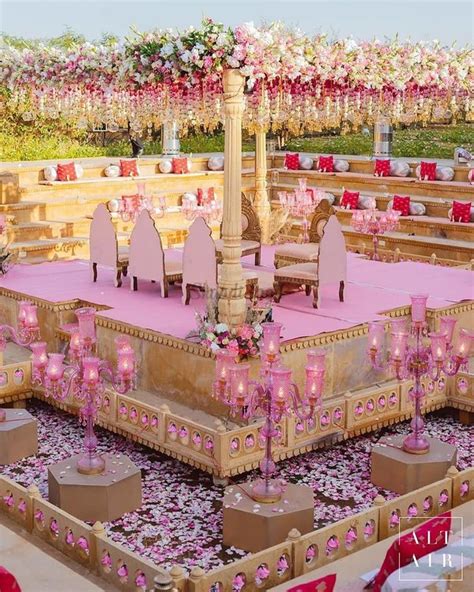 A Step By Step Guide To Planning Beautiful And Luxurious Indian Wedding Decor