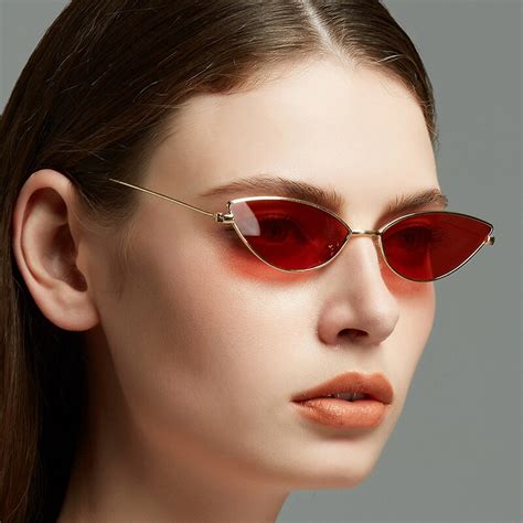 2020 new fashion cat eye sunglasses women retro small black red pink cateye sun glasses female