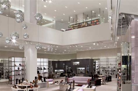 The News Is Shoes Holt Renfrew Yorkdale Getting Square Foot Shoe Salon