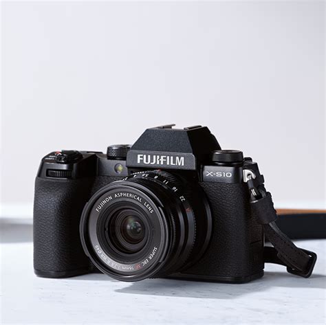 Fujifilm Introduces X S10 Mirrorless Camera Gadget
