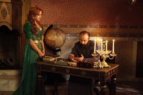 Sultan Suleyman Halit Ergenç And Hürrem Sultan Meryem Uzerli ¤ The