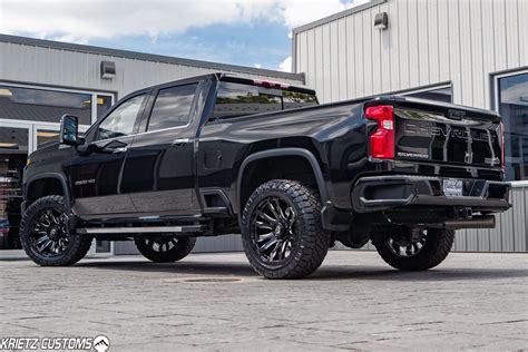 Krietz Customs Leveled 2020 Chevrolet Silverado 2500hd