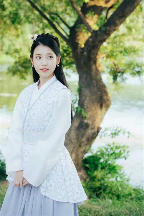 Iu Moonlovers Scarletheartryeo Korean Traditional Dress Moon Lovers