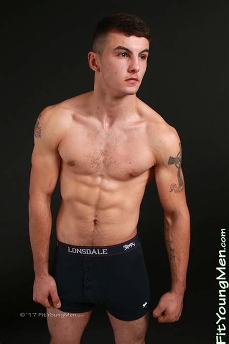 Fit Young Men Archives ⋆ Naked Men Sex Pics