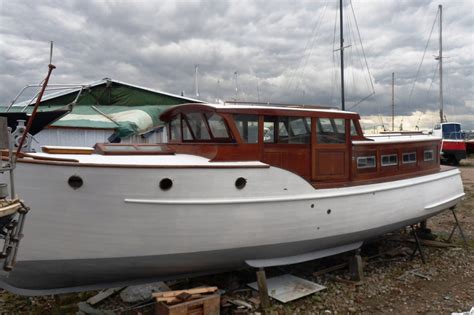 Sold 35ft Classic Motor Cruiser Designed And Built In 1948 By Gibbs