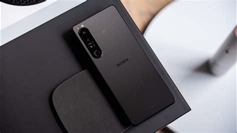 Sony Xperia 1 Iv Review My Fav Smartphone Of 2022 Youtube