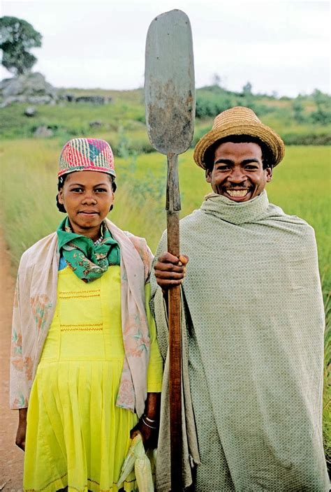 fascinating humanity east africa madagascar island betsileo people couple farmer