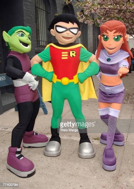 Teen Titans Photos And Premium High Res Pictures Getty Images