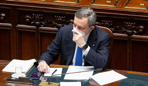 Insieme a draghi e ai rappresentanti del comitato tecnico scientifico (il presidente del consiglio superiore di sanità franco locatelli. Nuovo Dpcm Draghi e proroga divieto spostamenti tra ...