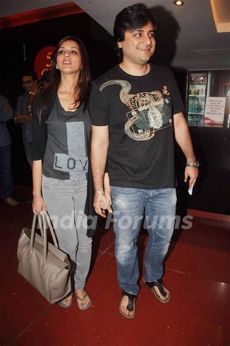 Sonali Bendre With Husband Goldie Behl At The Premiere Of Film Land Gold Women At Cinemax Photo