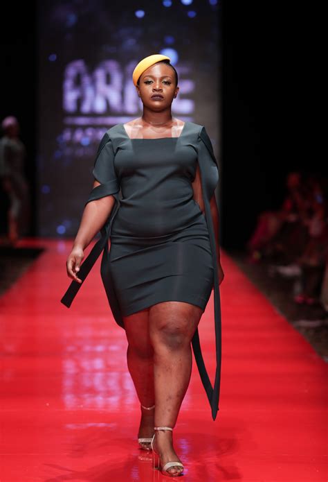 Curvy and plus size models hit the runway at the ARISE Fashion Week ...