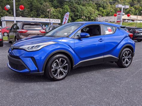 New 2020 Toyota C Hr Le Fwd 5
