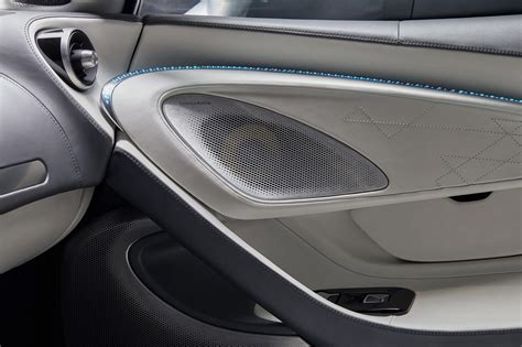 Mclaren Gt Gets A Stunning Makeover For Pebble Beach Carbuzz