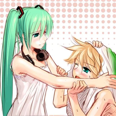 pin by michikonee on len x miku hatsune miku vocaloid hatsune