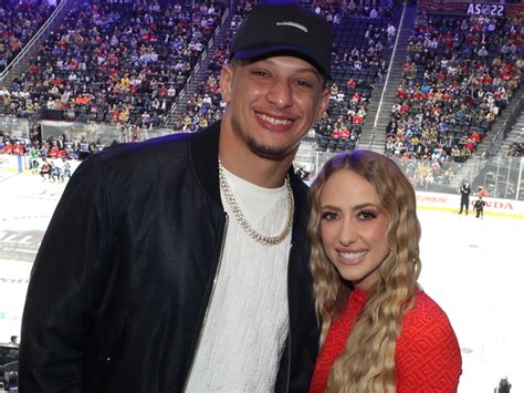 Brittany Mahomes Mothers Day Post Shows Her Twinning With Daughter
