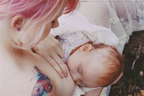 Intimate Photos Of Mothers And Their Babies That Show The Beauty Of Breastfeeding Intimate