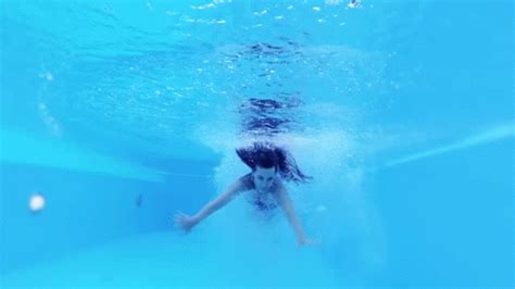 Underwater H O GIF Underwater H O Pool Discover Share GIFs