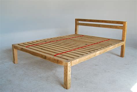 We've assembled a list of 20 diy bed frame plans. DIY Bed Frame (Cheap, Easy and Simple) - Simply Home