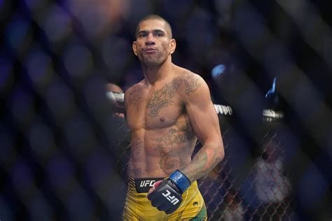 Midnight Mania Ufc Fighter Says Alex Pereira’s Power ‘just Hits Different’
