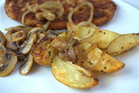 Poêlée persillée de pommes de terre primeur et champignons