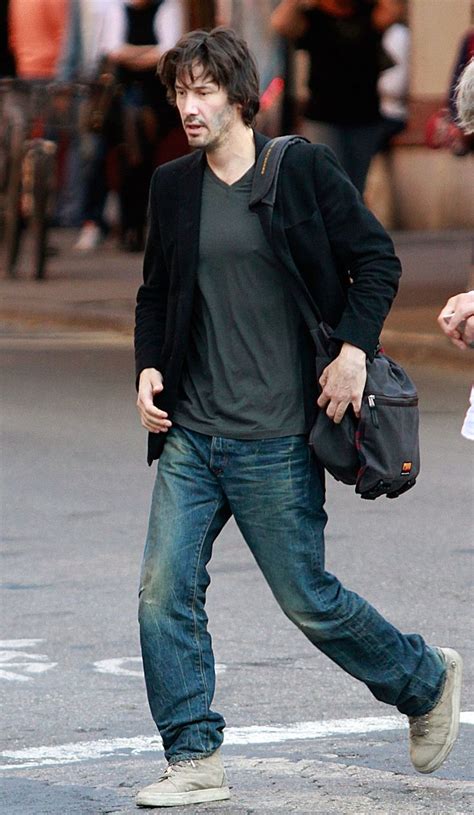 Keanu Reeves Shows You How To Wear A Blazer Everywhere And With