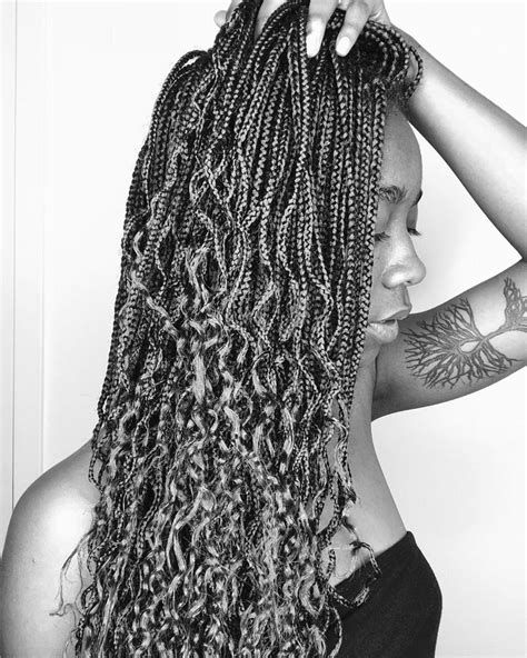 Throwback To June Of Last Year With These Xsmall Long Box Braids Using