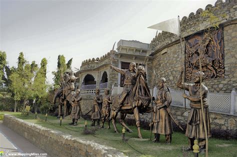 Most popular fort destinations of udaipur. Haldighati - A Beautiful detour from Udaipur