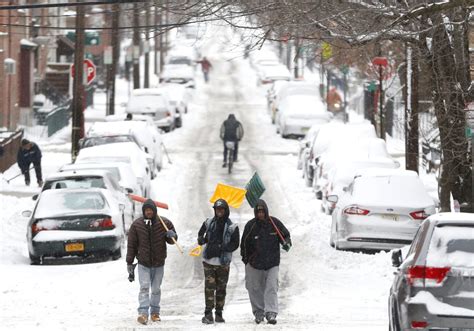 New York Snowstorm Will Be One Of Biggest In City History De Blasio